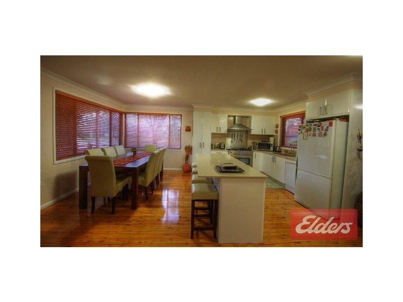 20 Woodlawn Drive, Toongabbie NSW 2146