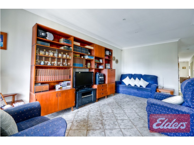 2/41A Girraween Road, Girraween NSW 2145