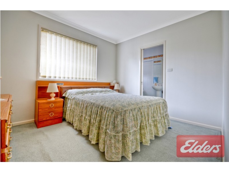 2/41A Girraween Road, Girraween NSW 2145