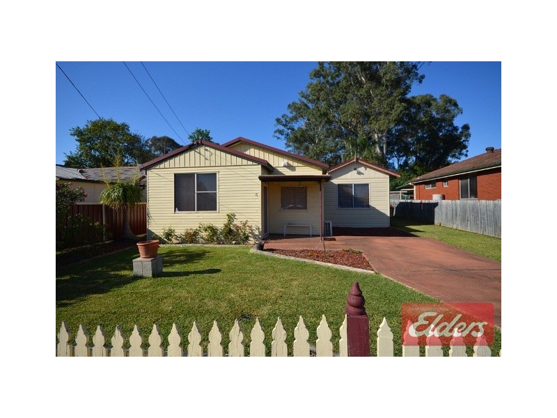 5 Barangaroo Road, Toongabbie NSW 2146