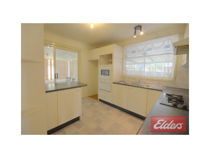 11 Cleeve Place, Cambridge Gardens NSW 2747