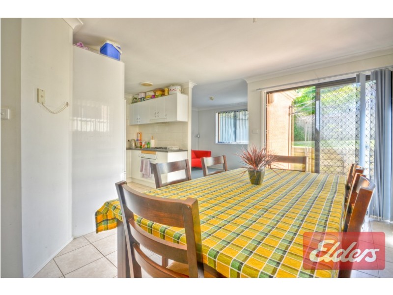 5A Bromfield Avenue, Toongabbie NSW 2146