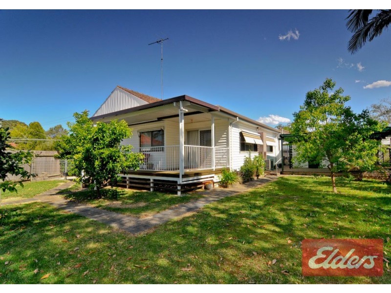 12 French Avenue, Toongabbie NSW 2146