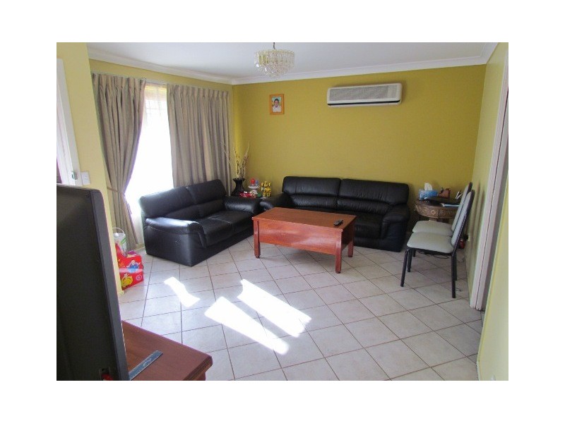 143 Ellam Drive, Seven Hills NSW 2147