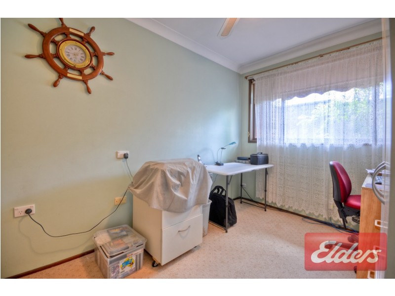 8 Parkland Avenue, Pendle Hill NSW 2145