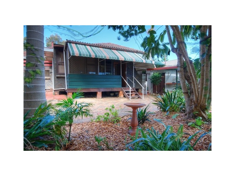 21 Willmot Avenue, Toongabbie NSW 2146