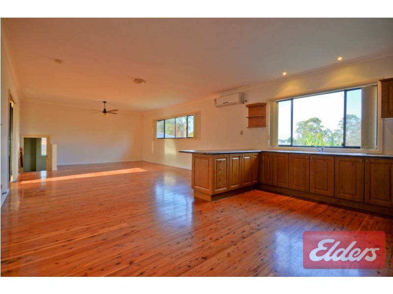 1 Tungarra Road, Girraween NSW 2145