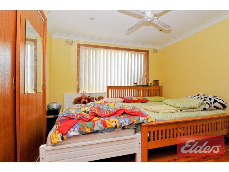 1/5 Lamonerie Street, Toongabbie NSW 2146