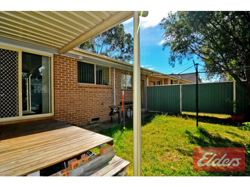 1/5 Lamonerie Street, Toongabbie NSW 2146