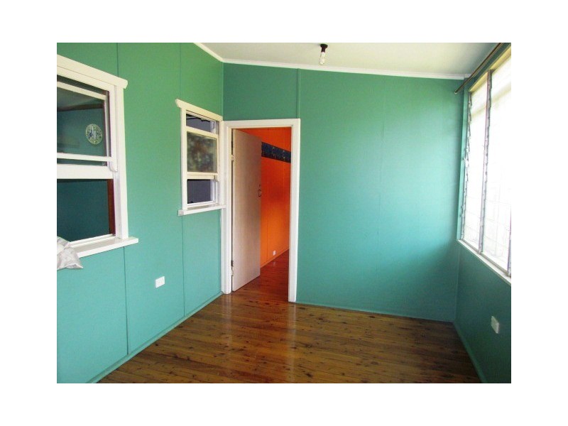 4 Macklin Street, Pendle Hill NSW 2145