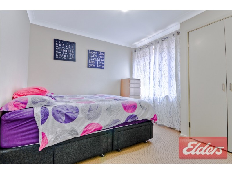 15 Austin Woodbury Place, Toongabbie NSW 2146