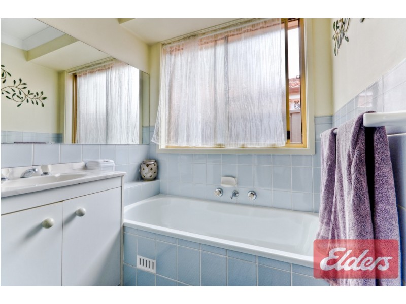 15 Austin Woodbury Place, Toongabbie NSW 2146