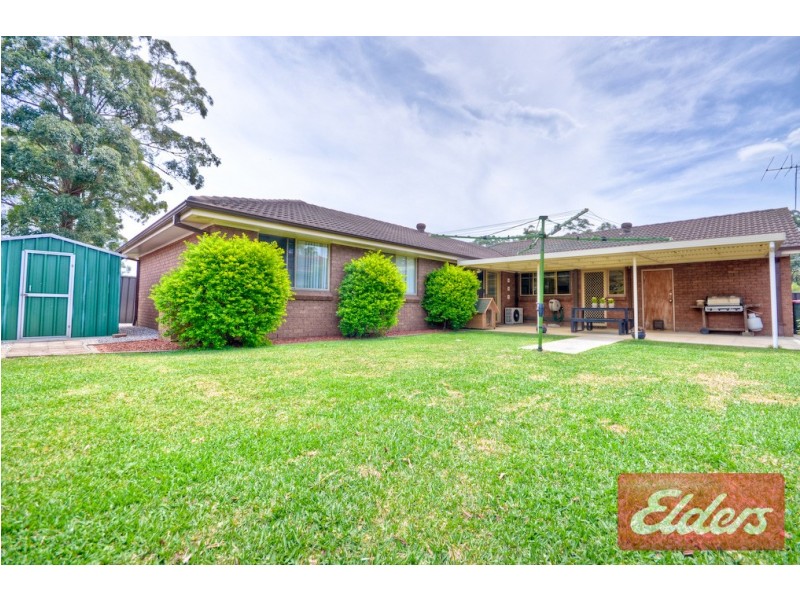 15 Austin Woodbury Place, Toongabbie NSW 2146