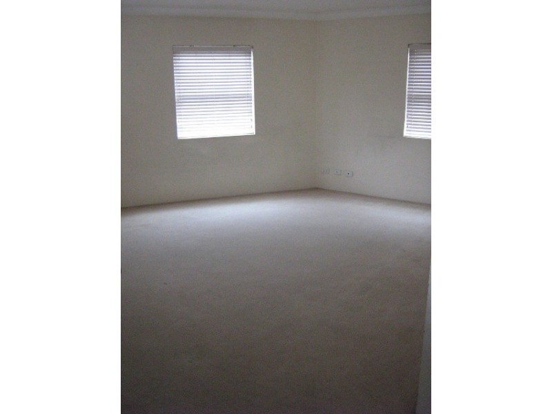 1/485 Wentworth Avenue, Toongabbie NSW 2146