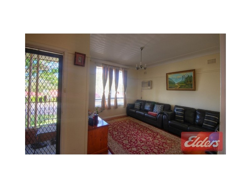2 Gladys Crescent, Seven Hills NSW 2147