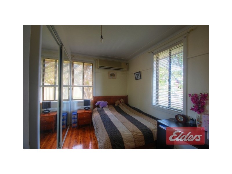 2 Gladys Crescent, Seven Hills NSW 2147