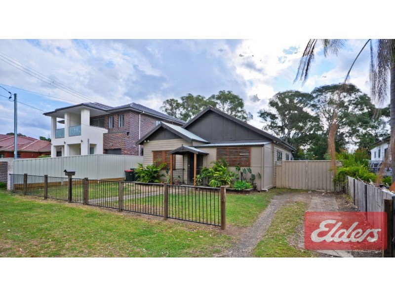 38 Budgeree Road, Toongabbie NSW 2146