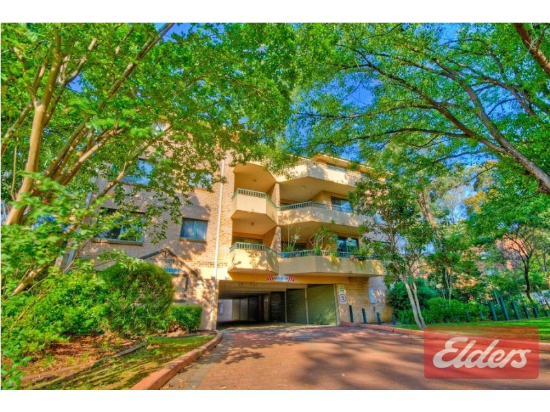 3/235 Targo Road, Toongabbie NSW 2146