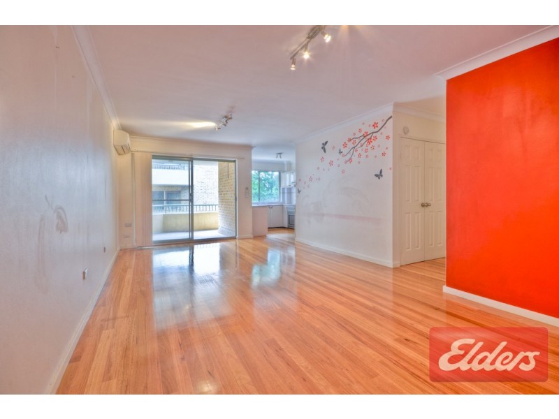 3/235 Targo Road, Toongabbie NSW 2146