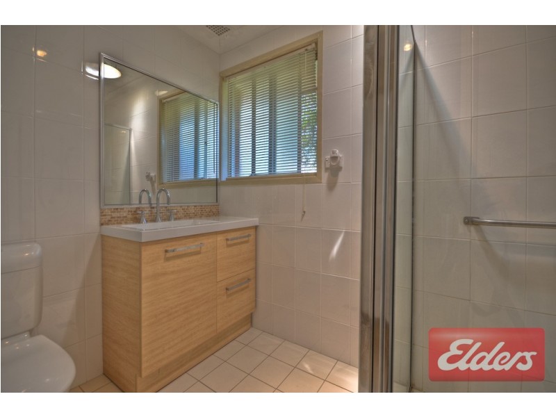 2 Valencia Crescent, Toongabbie NSW 2146