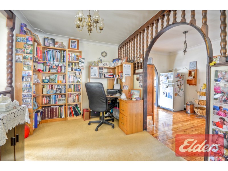 9 Palm Street, Girraween NSW 2145