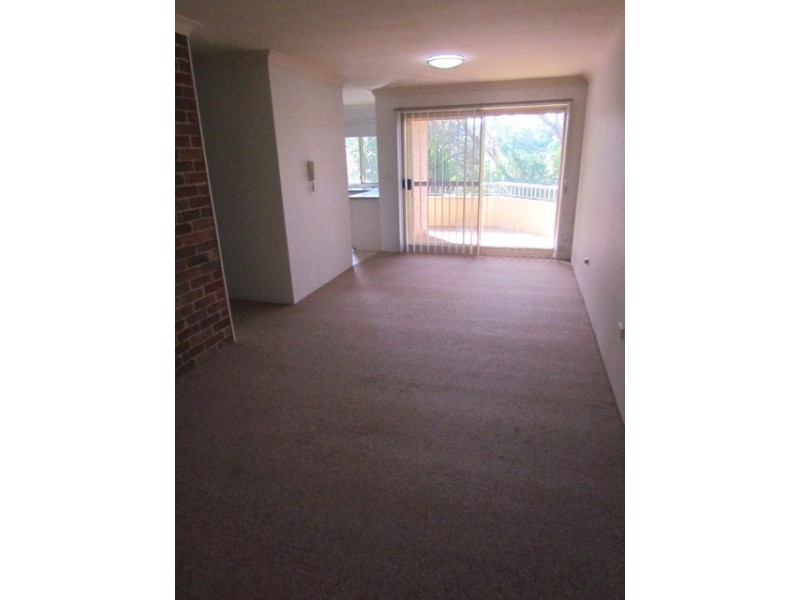 16/237 Targo Road, Toongabbie NSW 2146