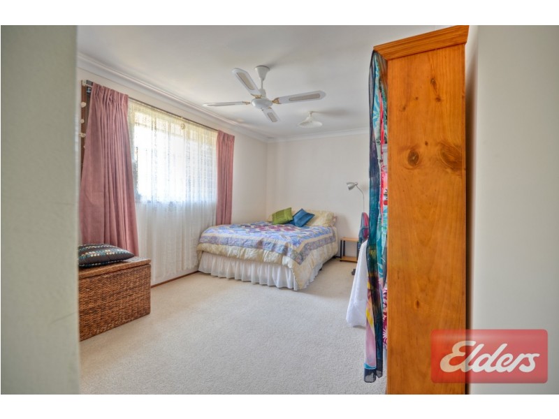 8 Parkland Avenue, Pendle Hill NSW 2145