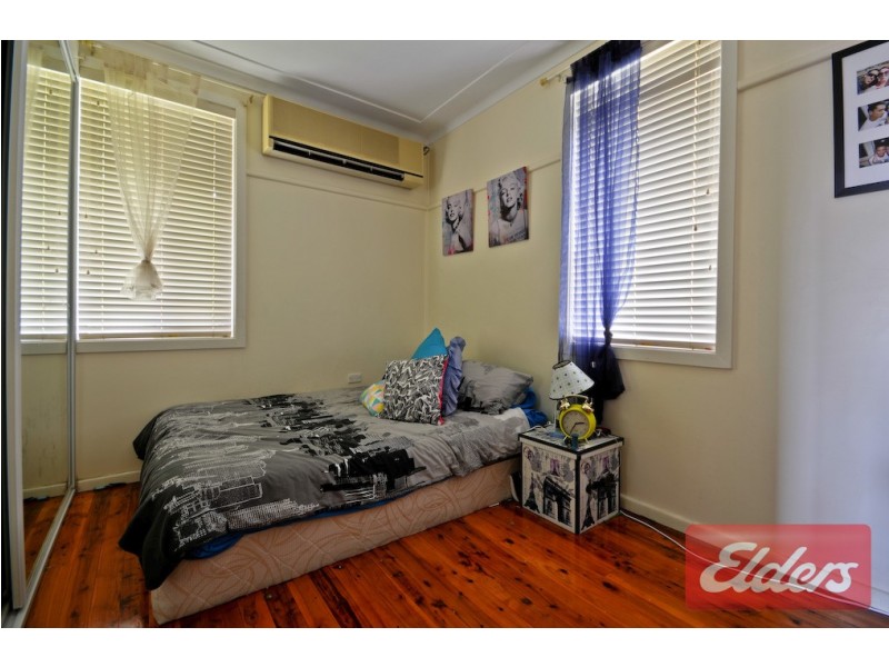 2 Gladys Crescent, Seven Hills NSW 2147