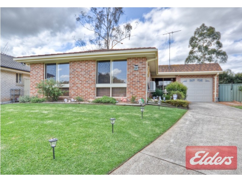 21 Dormer Grove, Quakers Hill NSW 2763
