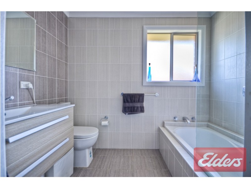 18 Jura Place, Seven Hills NSW 2147