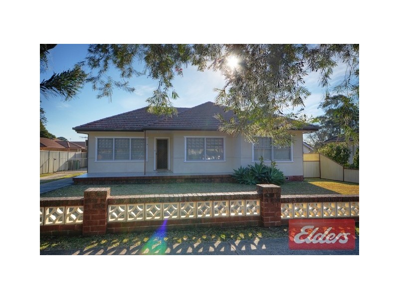 22 Ballandella Road, Toongabbie NSW 2146