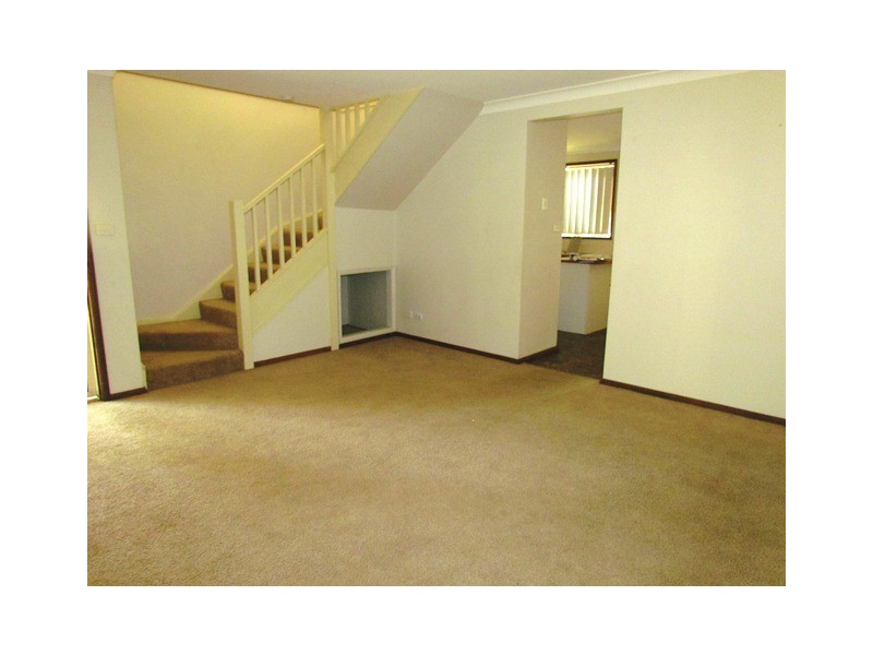 8/98-100 Metella Road, Toongabbie NSW 2146