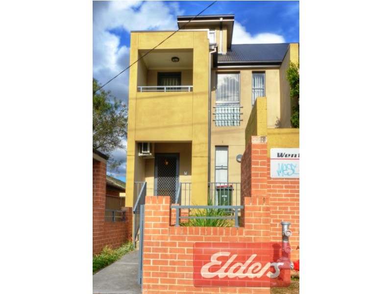 1/517 Wentworth Avenue, Toongabbie NSW 2146
