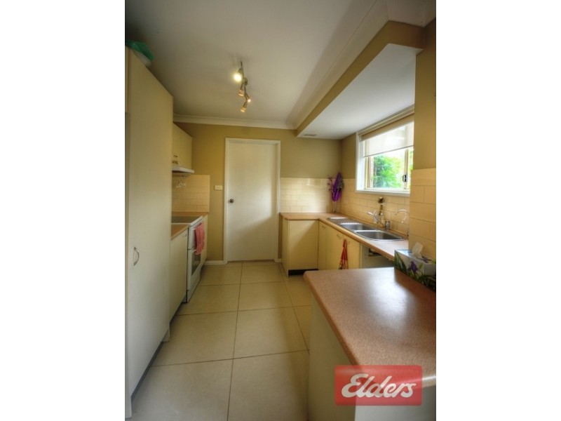 2/104 Metella Road, Toongabbie NSW 2146