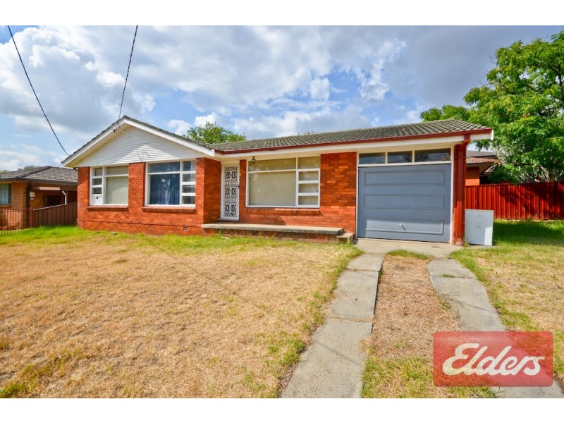 27 Oramzi Road, Girraween NSW 2145