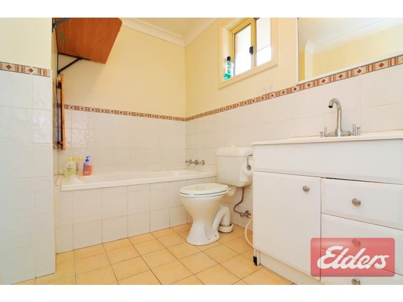 13/8-10 Metella Road, Toongabbie NSW 2146