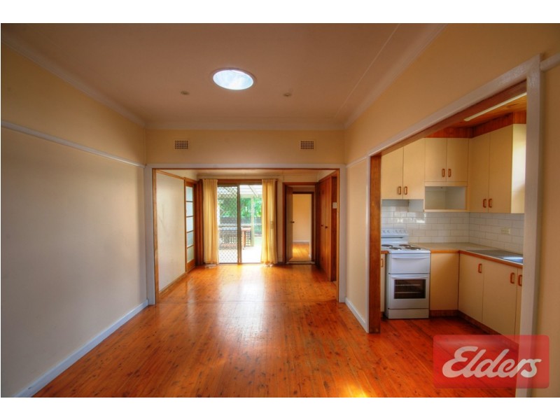 5 McCoy Street, Toongabbie NSW 2146