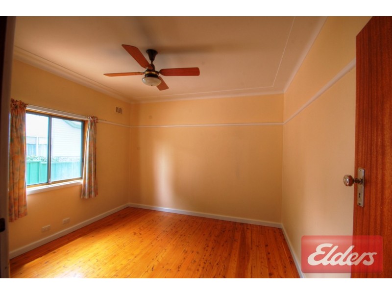 5 McCoy Street, Toongabbie NSW 2146