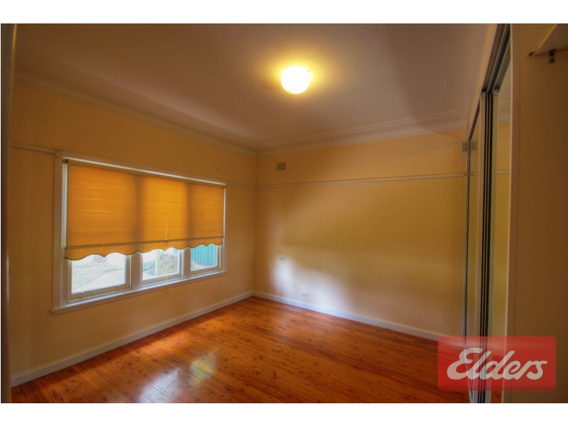 5 McCoy Street, Toongabbie NSW 2146