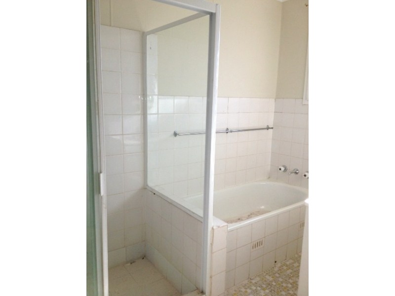 3 Akron Place, Toongabbie NSW 2146