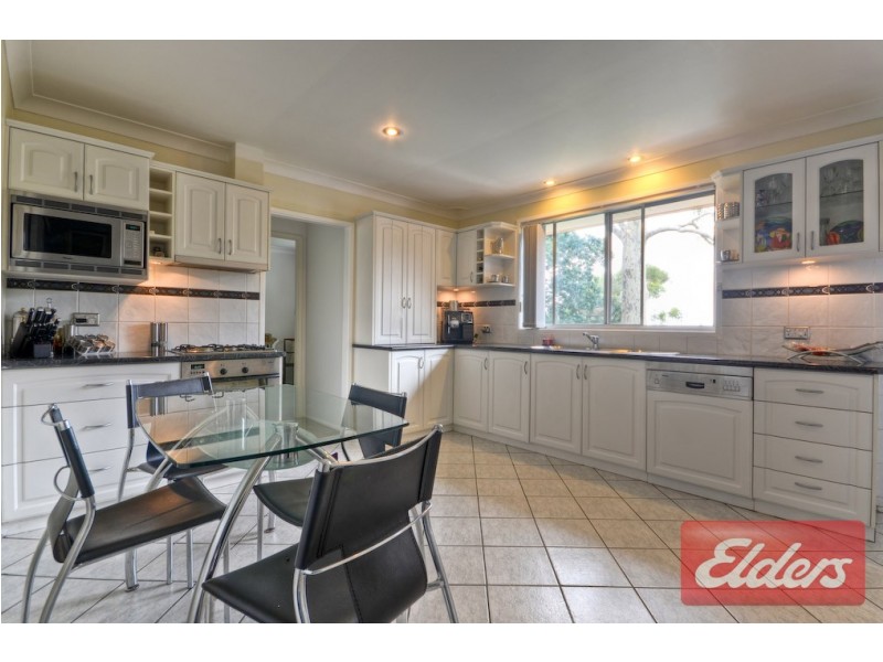 23 Valencia Crescent, Toongabbie NSW 2146