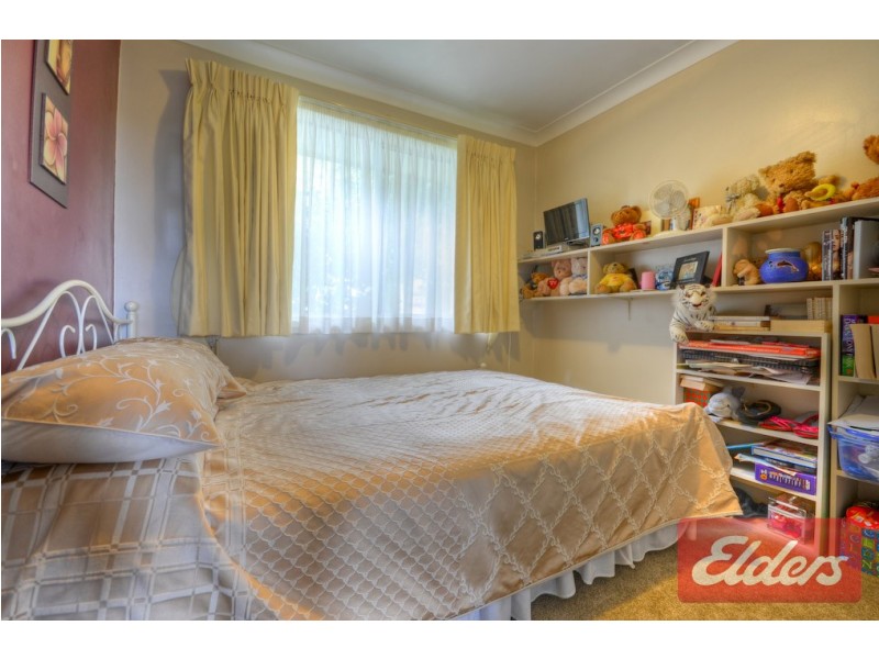 23 Valencia Crescent, Toongabbie NSW 2146