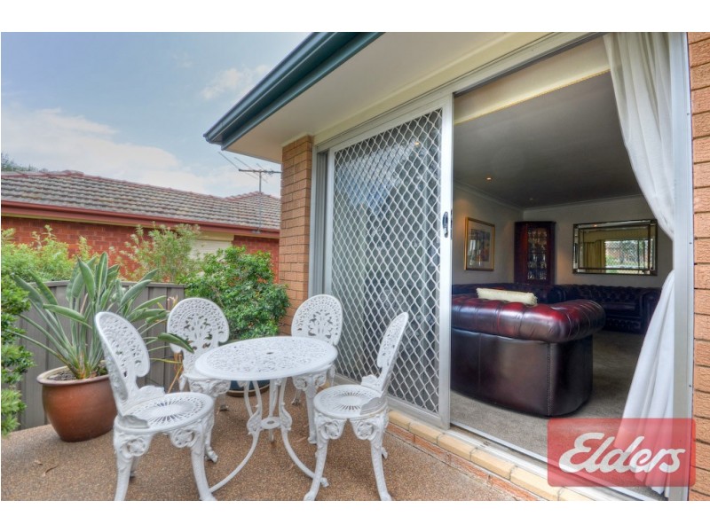 23 Valencia Crescent, Toongabbie NSW 2146