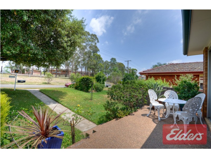 23 Valencia Crescent, Toongabbie NSW 2146