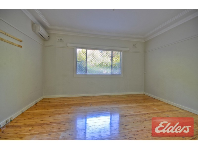 12 Ivy Street, Toongabbie NSW 2146