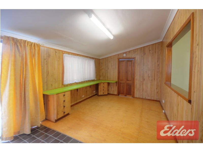 13 Bromfield Avenue, Toongabbie NSW 2146