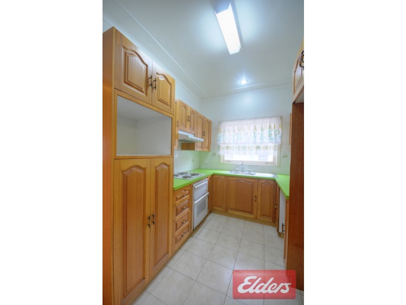 13 Bromfield Avenue, Toongabbie NSW 2146