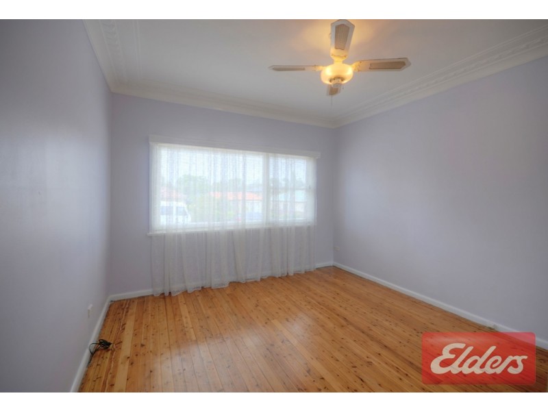 13 Bromfield Avenue, Toongabbie NSW 2146