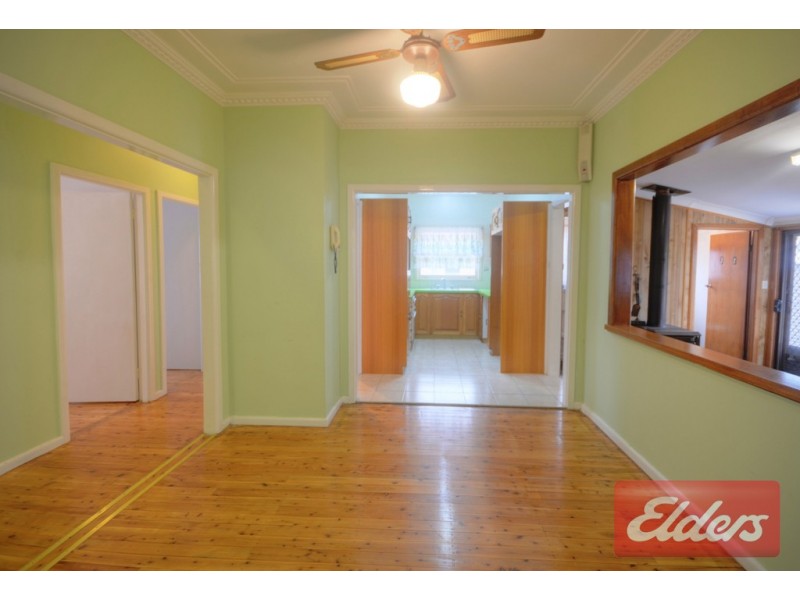 13 Bromfield Avenue, Toongabbie NSW 2146