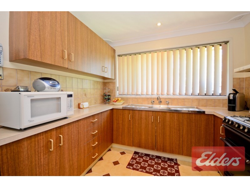 36 Vianney Crescent, Toongabbie NSW 2146